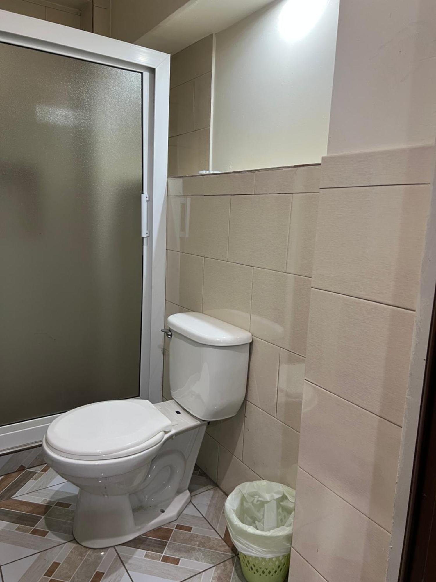 C&M Exclusive Private Rooms Quetzaltenango Exterior photo