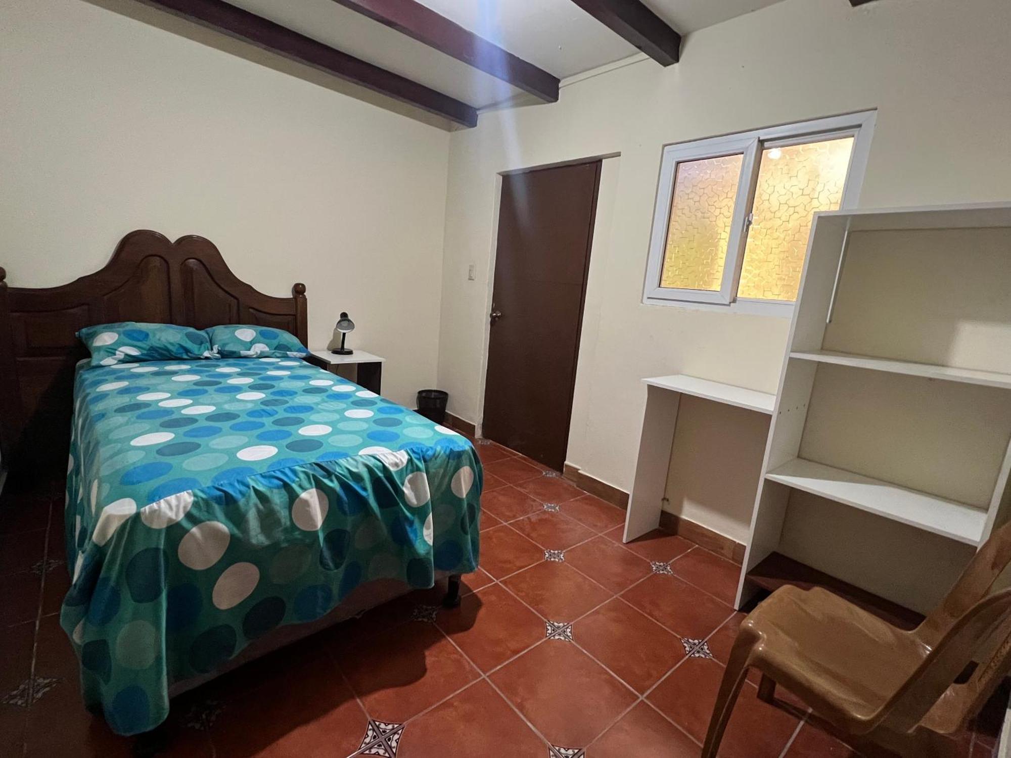 C&M Exclusive Private Rooms Quetzaltenango Exterior photo